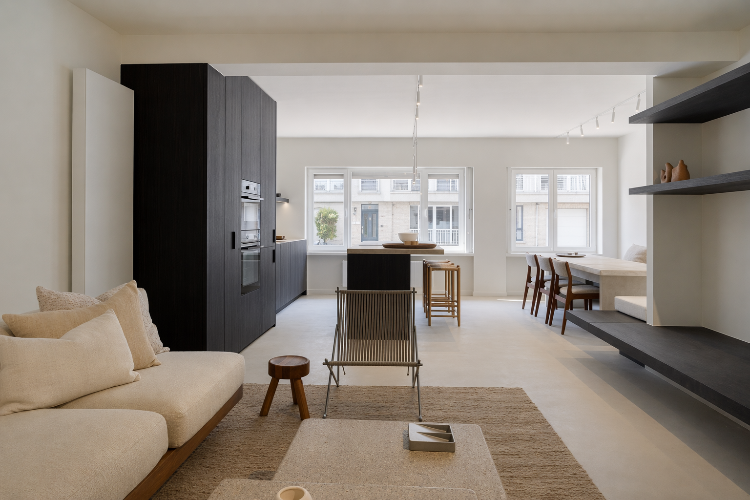 Leefruimte, zithoek en keuken